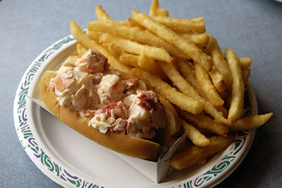 Lobster roll at Essex Seafood