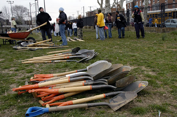 UC Green Tree Planting - March 25, 2006